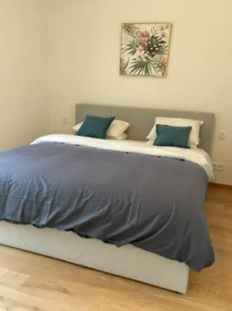 High-end 3br W Terrace, Garden&parking *